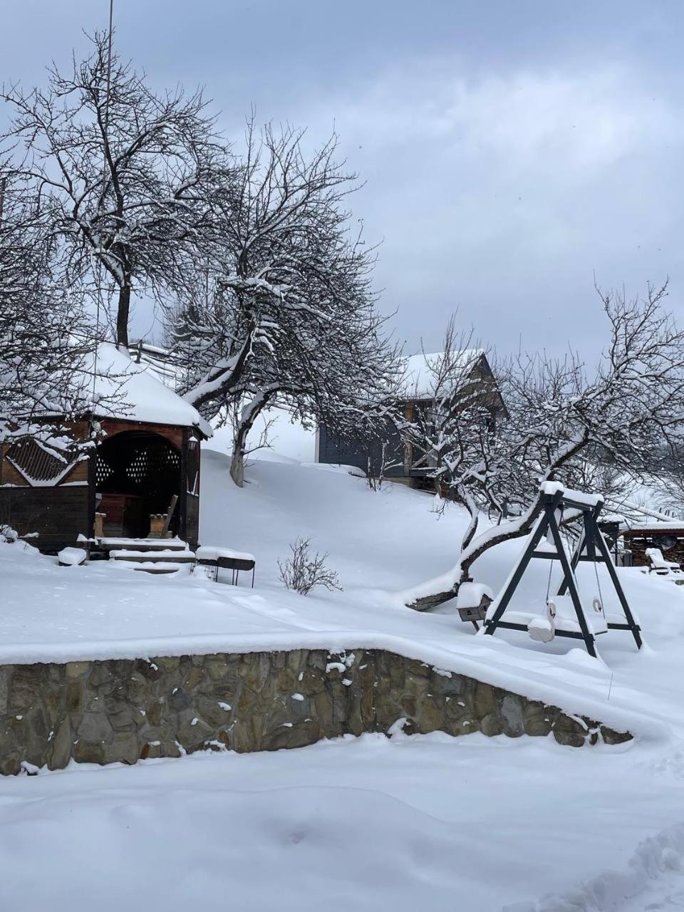 Kazka Aparthotel Яблуниця Екстериор снимка
